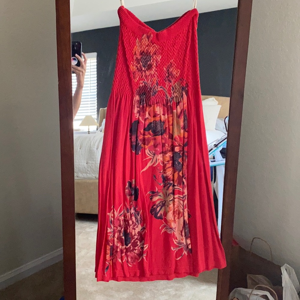 Strapless dress